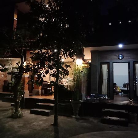 Ubud Taksu Homestay מראה חיצוני תמונה