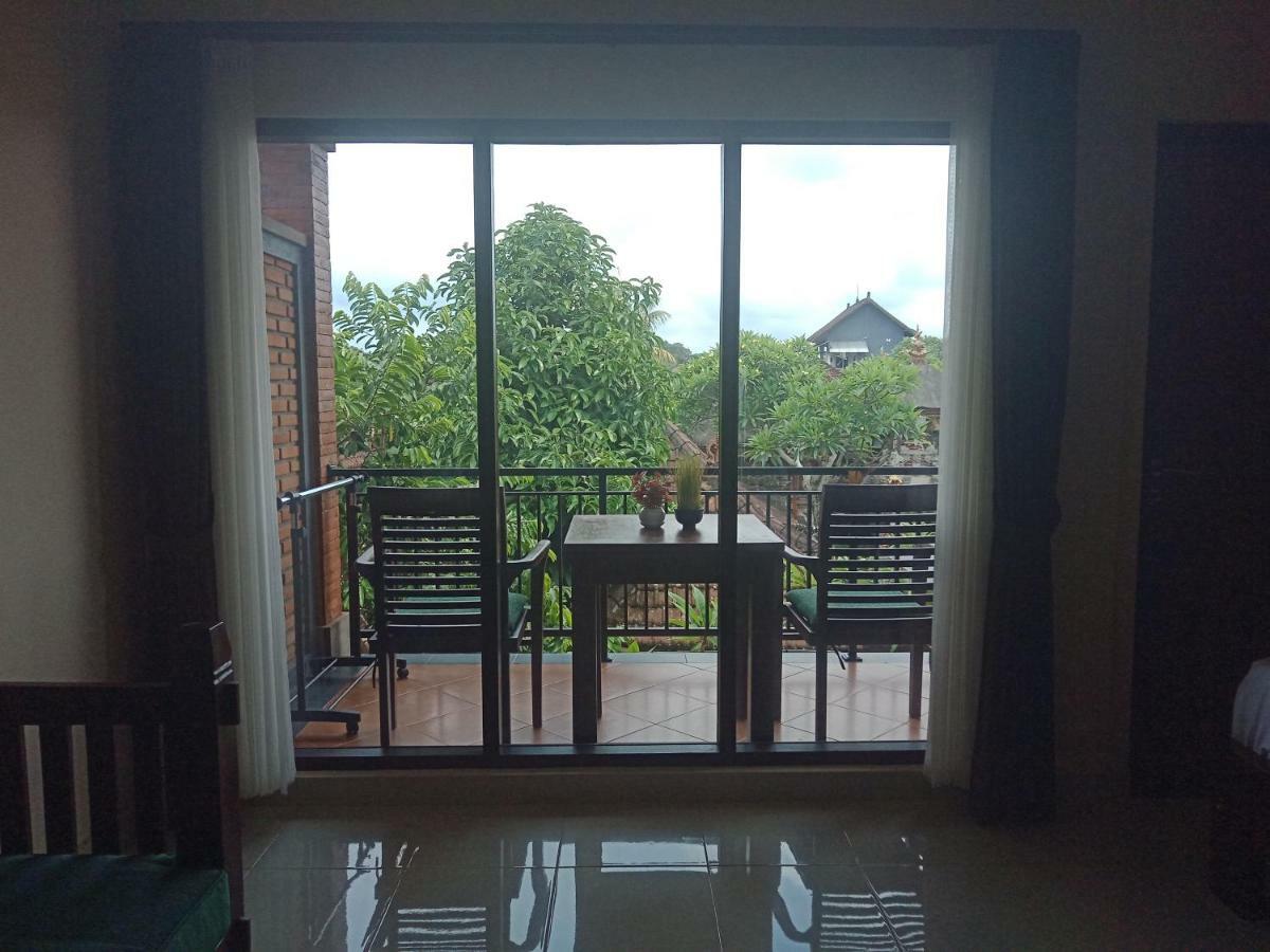 Ubud Taksu Homestay מראה חיצוני תמונה